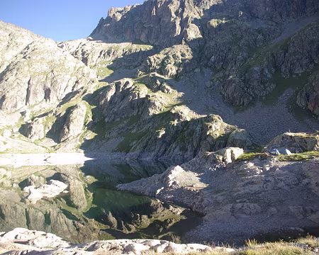 Le lac Vert au petit matin Le lac Vert au petit matin
