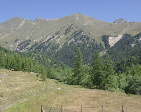 Vue depuis Castérino (fin prématurée de la randonnée) Vue depuis Castérino (fin prématurée de la randonnée)
