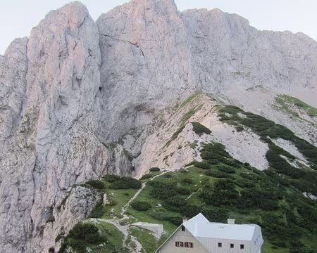 PXL011 J02 de Cojzova koca à Jezersko ; aujourd'hui, c'est aussi le jour de la course 