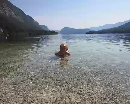 PXL167 baignade au lac de Bohinj
