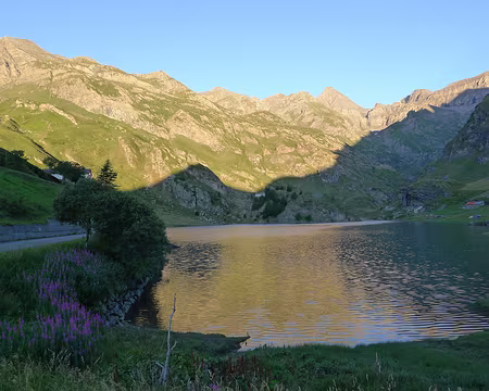 PXL036 ... aujourd'hui, c'est Le Grand Jour. Le jour de la montée à Rochemelon (la grande pointe au fond).