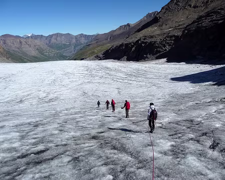 PXL083 Sur le glacier de Rochemelon.