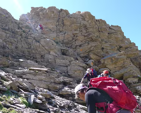 PXL091 Descente dans la vallée du Ribon.
