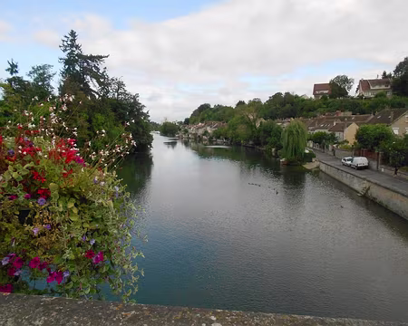 PXL005z1238 Le Loing à Nemours, affluent de la Seine