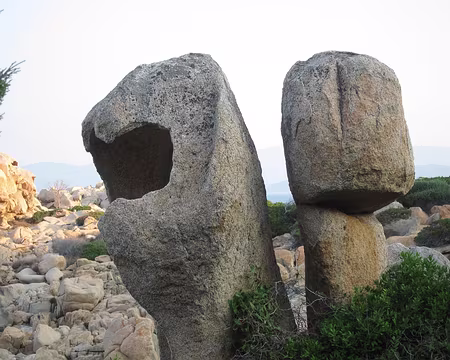 PXL068 J4 - Figures de granit