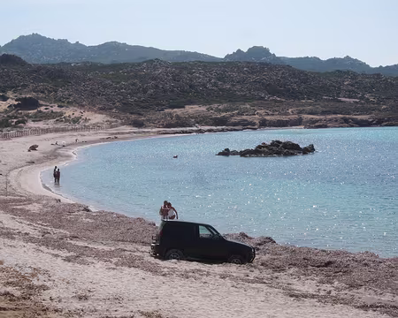 PXL096 Ultime virée automobile, baie de Stagnolu