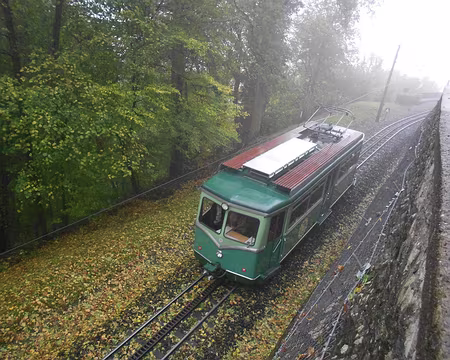PXL021 Arrivée du funiculaire au Drachenfels (321 m)