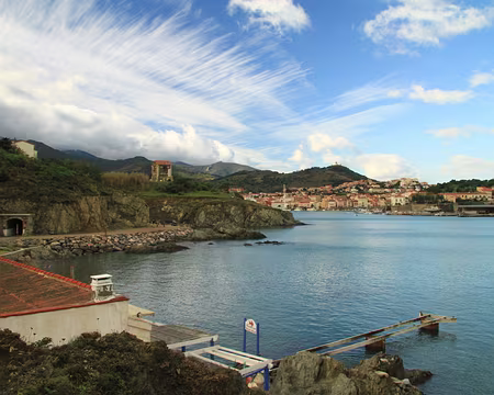 PXL017 Le vent peigne les nuages, le soleiil arrive.