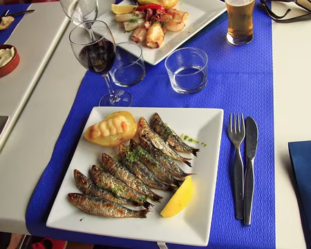 PXL097 Sardines grillées.