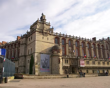 PXL000 François Ier, influencé par l'art italien, fit ériger le Château de St-Germain-en-Laye en 1539. Ancienne résidence des Rois de France. Louis XIV y naquit le 5...