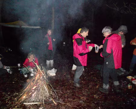 PXL009 ...autour du feu.