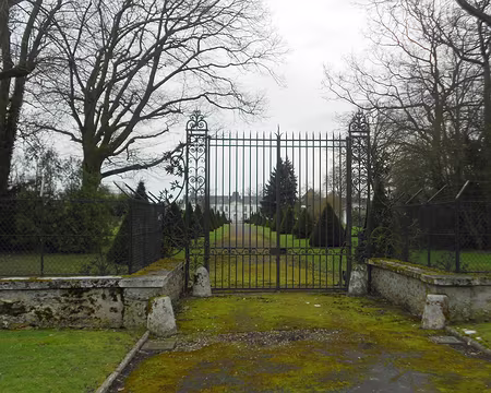 PXL017 La Verrière. Merci à Robert