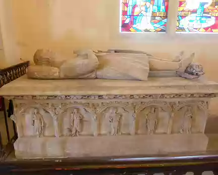 PXL015 Gisant de Mathieu IV de Montmorency (vers 1250-1304), église St-Maclou
