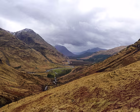 PXL004 Glen Etive [photo JCR]