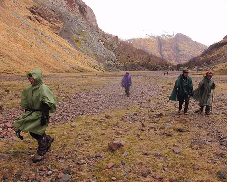 PXL018 Dans la Lost Valley