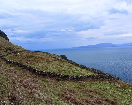 PXL256 Enclos de pierres [photo JCR]