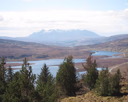 PXL271 Massif des Cuillins noirs depuis la montée à l'Old Man of Storr