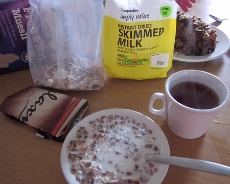 PXL299 Petit déjeuner avec portage