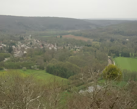 La vallée de la Cure vue du camp antique de Cora La vallée de la Cure vue du camp antique de Cora