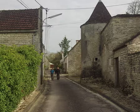 Le château d'Arcy-sur-Cure Le château d'Arcy-sur-Cure