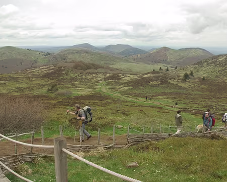 Malheureusement il commence à y avoir du monde Malheureusement il commence à y avoir du monde