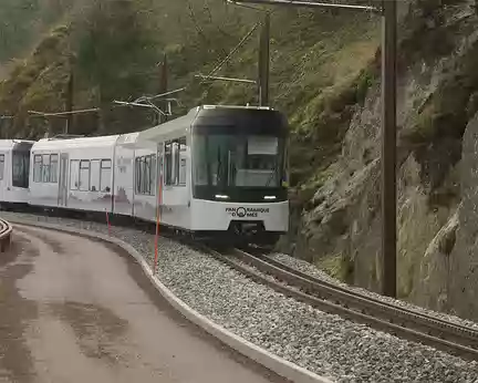 OK, on ne prend PAS le train à crémaillère ! OK, on ne prend PAS le train à crémaillère !