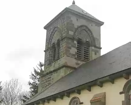 L'église de Saulzet-le-Froid L'église de Saulzet-le-Froid. Un lieu qui, au passage, porte bien son nom !