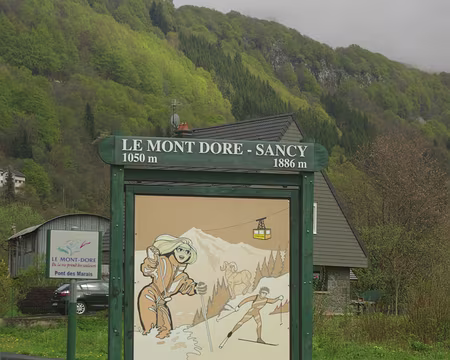 On pourrait peut-être prendre le téléphérique ? On pourrait peut-être prendre le téléphérique ?