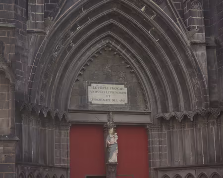 Pas très catholique ceci ! Pas très catholique ceci !