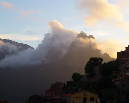 PXL127 Lumière du soir sur le Capu d'Ortu