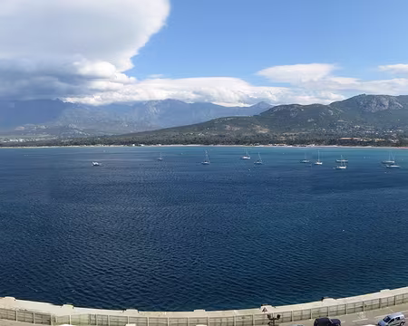 PXL038 la baie de Calvi