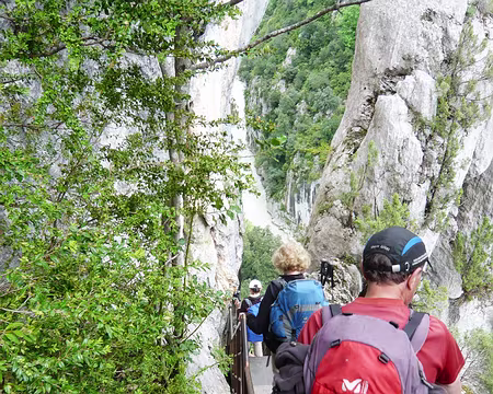 PXL039 Le Verdon en contrebas des échelles de la brèche Imbert.