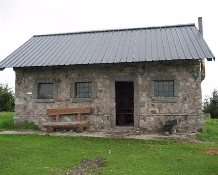 PXL045 Abri pour randonneurs et skieurs au Grand Brézouard