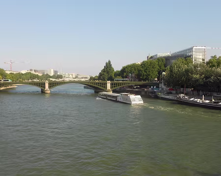 PXL007 Institut du Monde Arabe depuis le Pont de la Tournelle