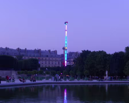 PXL039 Fête foraine aux Tuileries. Merci à Marylise.