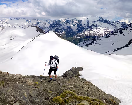 PXL028 Sur la butte au nord du col.