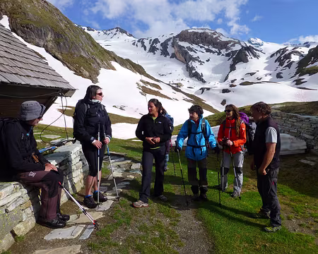 PXL042 Pas mécontents d'être arrivés : +1880 m / - 1170 m, repos !