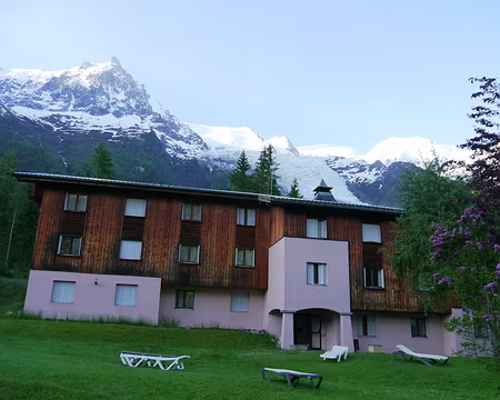 Picasa Photo de la chambre de l'auberge de jeunesse, le glacier des Bossons nous tombe dessus !