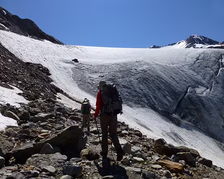 PXL144 Direction la Cima Vertana qui domine Solda (3545 m)