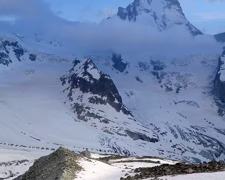 Picasa via une arête rocheuse.