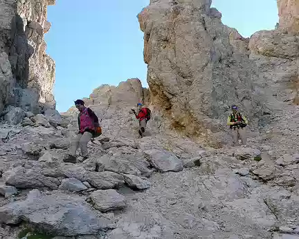 PXL023 Descente abrupte du Pas de Coronèle.