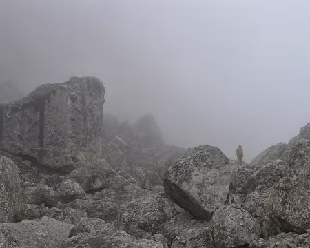 PXL106 Quelques cailloux.