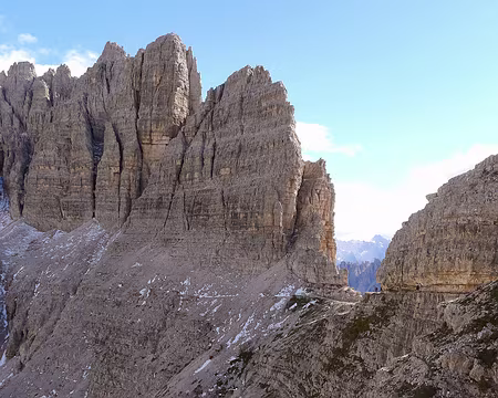 PXL178 Sur le Sentiero De Luca/Innerkofler. Partie (très) aérienne.