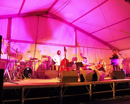 PXL105 Ce soir, concert de jazz manouche !