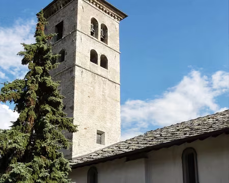 PXL125 l'église abbatiale de Oulx
