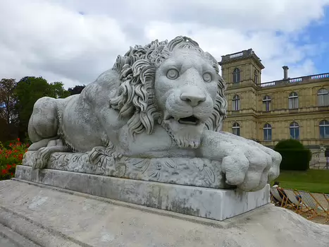 2013-09 Est parisien