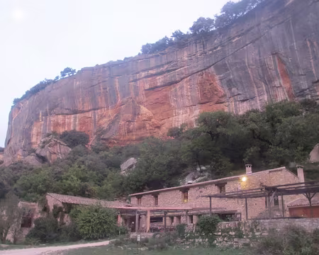 PXL021 Buoux, les falaises de l'Aigue Brun