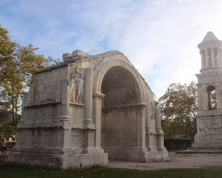 PXL104 les Antiques: c'était l'entrée triomphale de Glanum