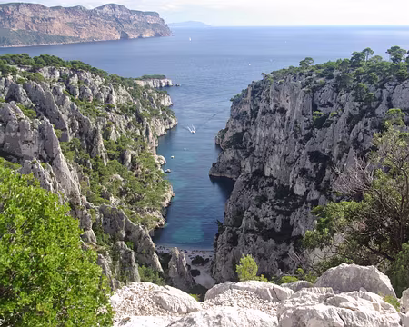 Calanque d’En-Vau vue d’en haut Calanque d’En-Vau vue d’en haut