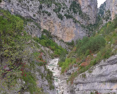 PXL038 L'entrée de la clue d'Aiglun.